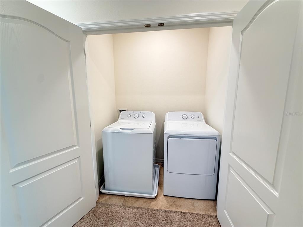 1249 Yellow Finch Drive - Photo 16