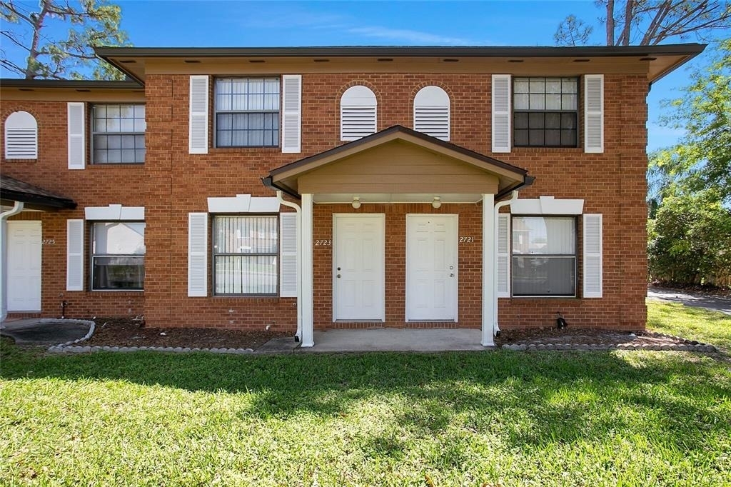 2721 Gray Fox Lane - Photo 0