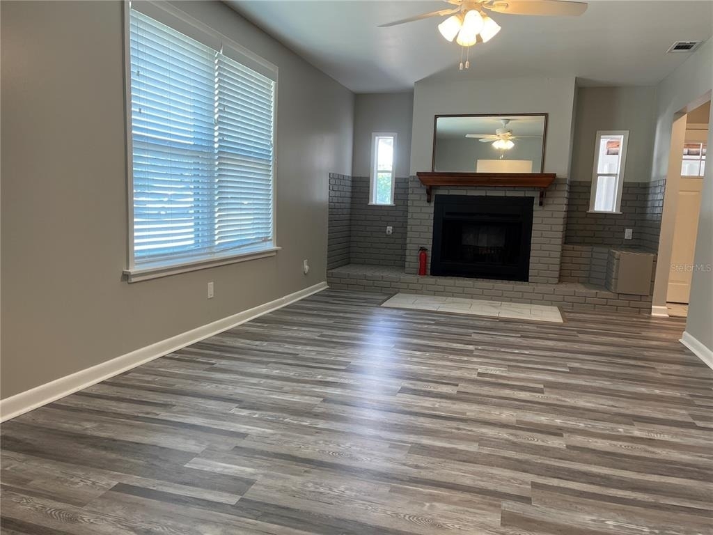 521 Ohio Street - Photo 3