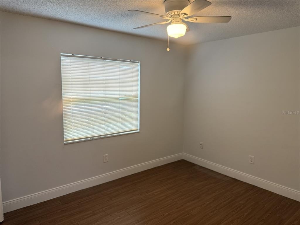 726 Edgewater Drive - Photo 18
