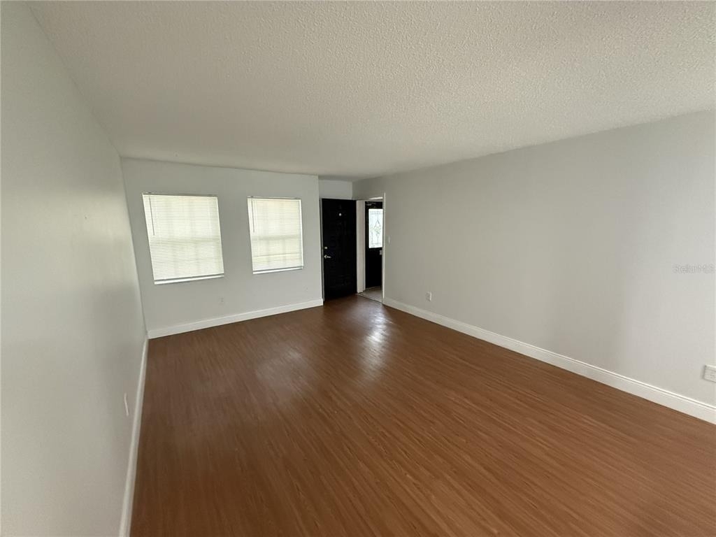 726 Edgewater Drive - Photo 1