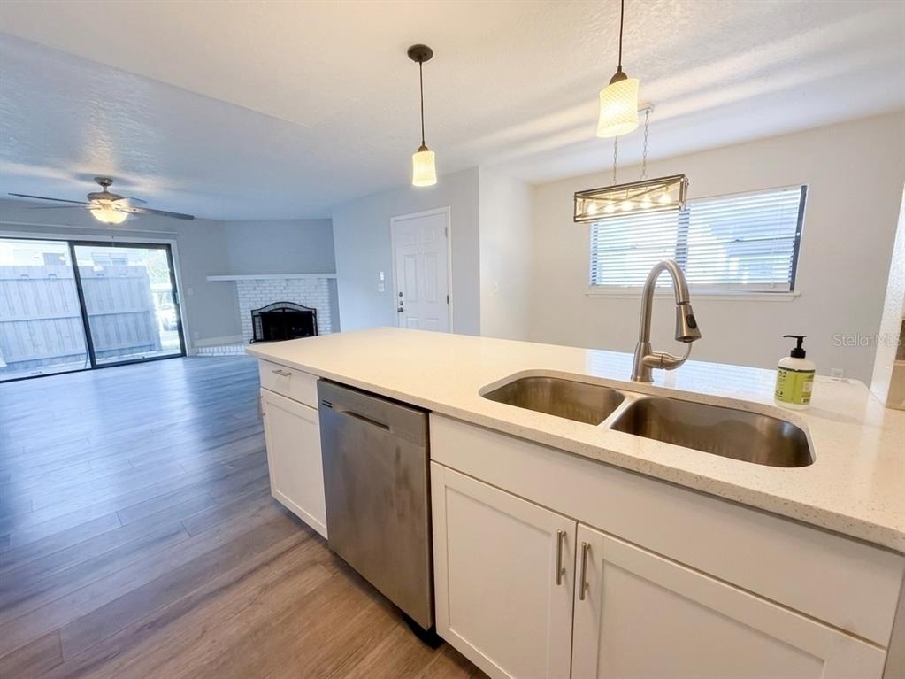 150 Killarney Bay Court - Photo 5