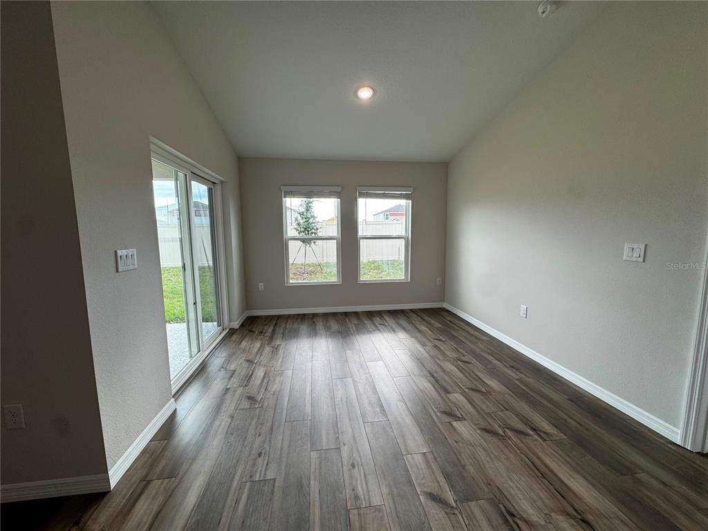 1338 Palmeroy Road - Photo 5
