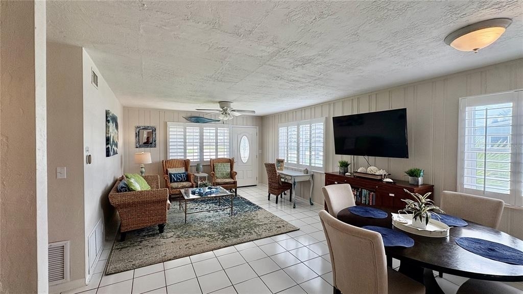 2410 S Atlantic Avenue - Photo 2