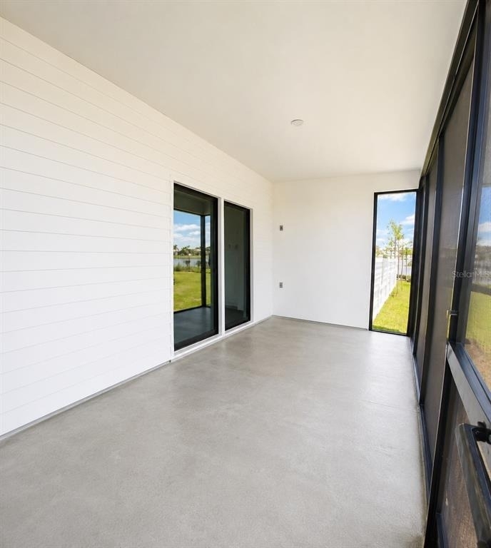 2440 Bowling Terrace - Photo 3