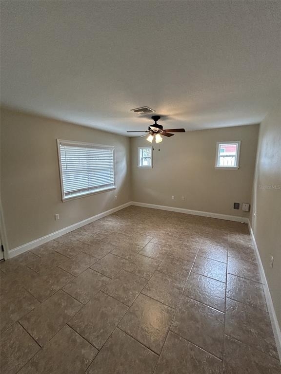 119 W 10th Avenue - Photo 1