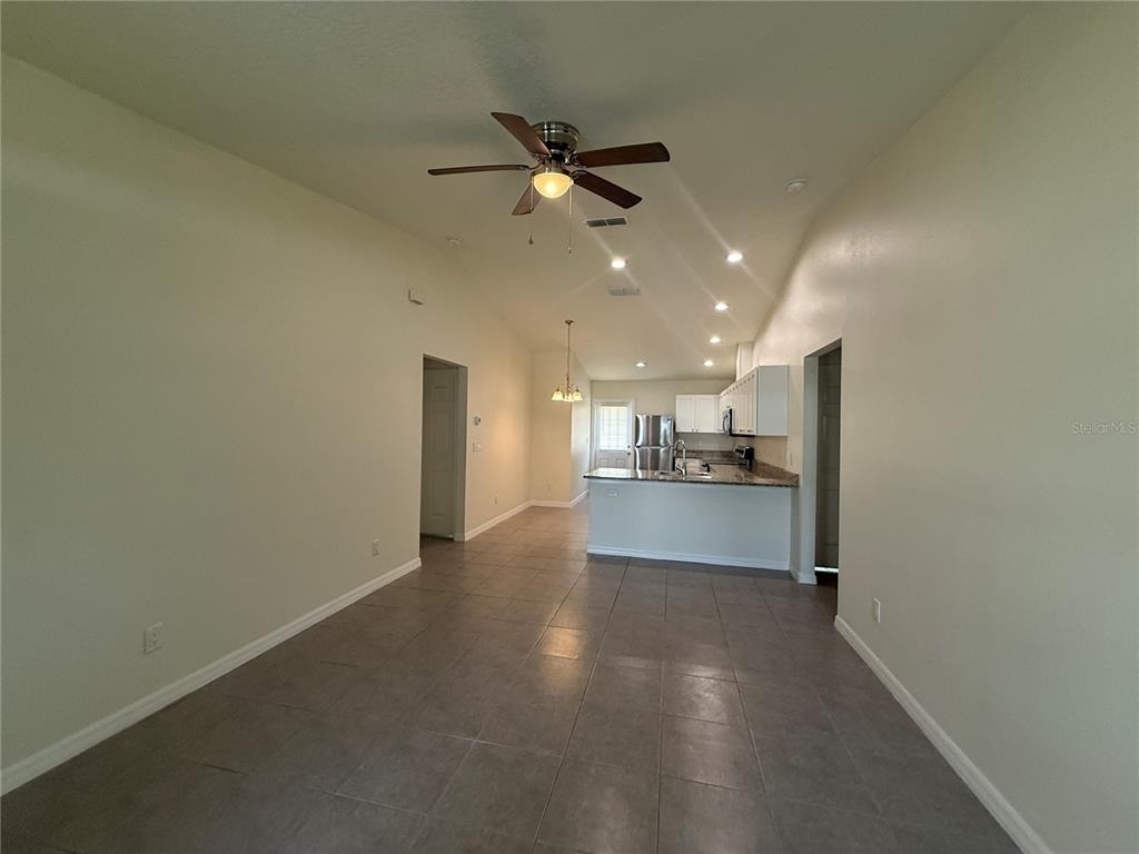 350 W Court Street - Photo 2
