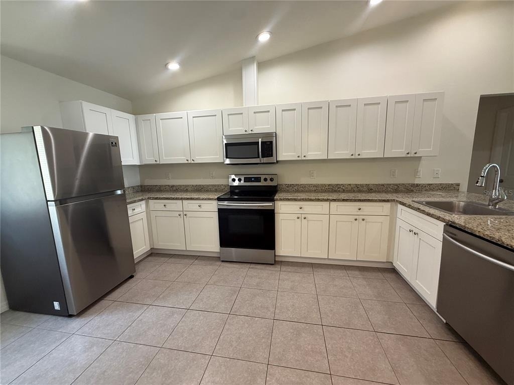350 W Court Street - Photo 4