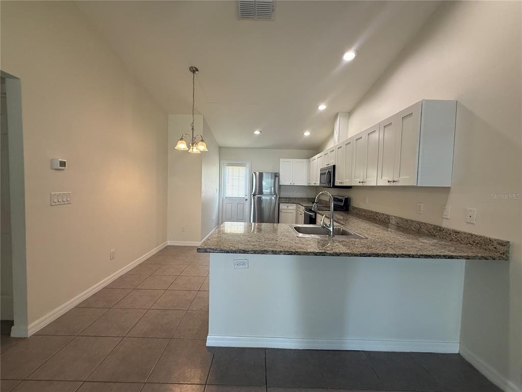 350 W Court Street - Photo 3