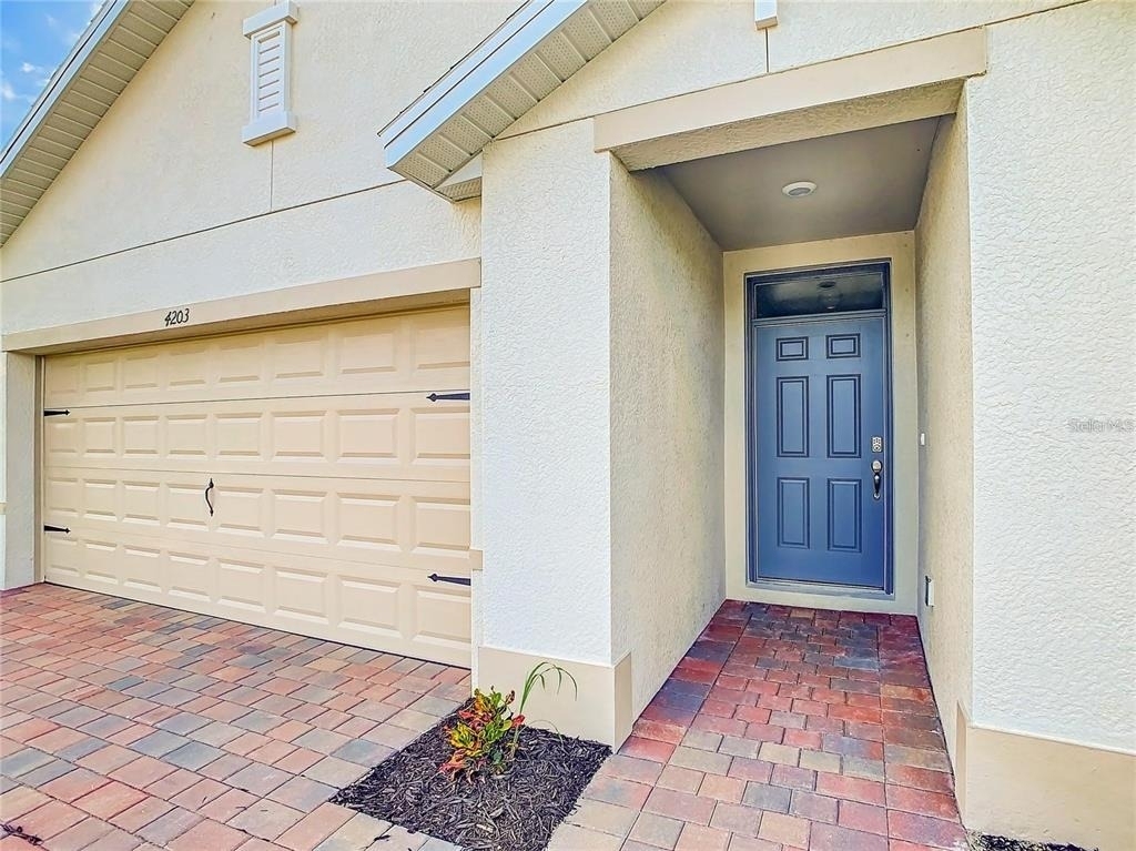 4203 Manatee Lane - Photo 3