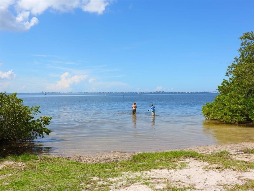 3115 Bay Drive - Photo 35