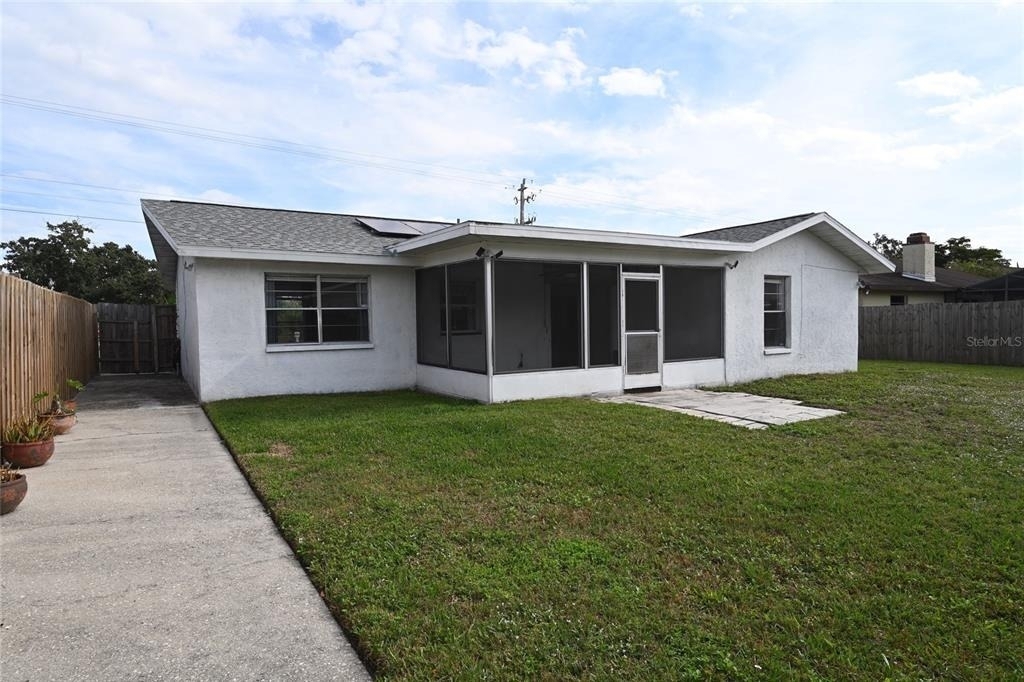 6524 Mauna Loa Boulevard - Photo 19