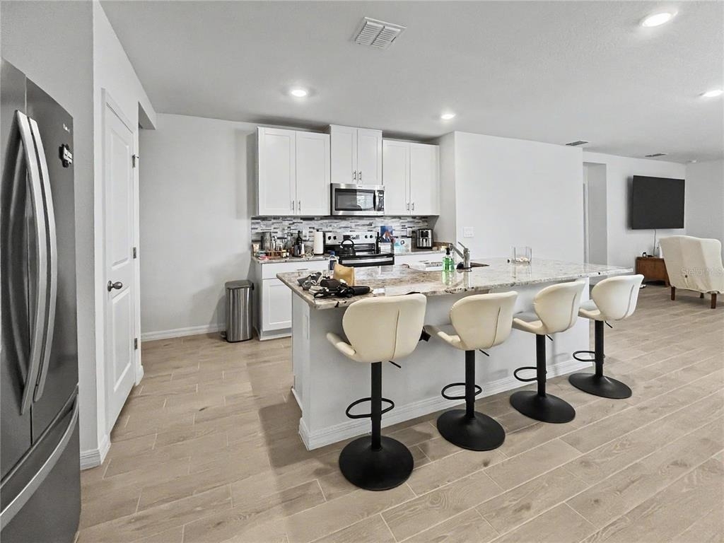 137 Whiteland Bend - Photo 2