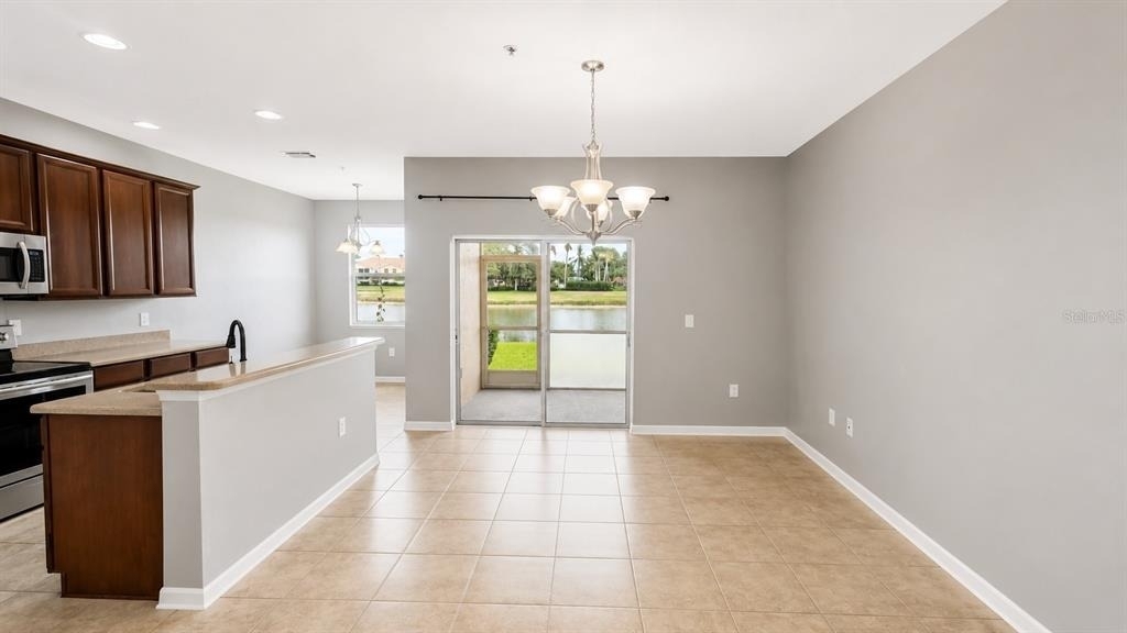 3696 Parkridge Circle - Photo 4