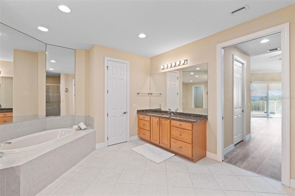 6100 Jessie Harbor Drive - Photo 29