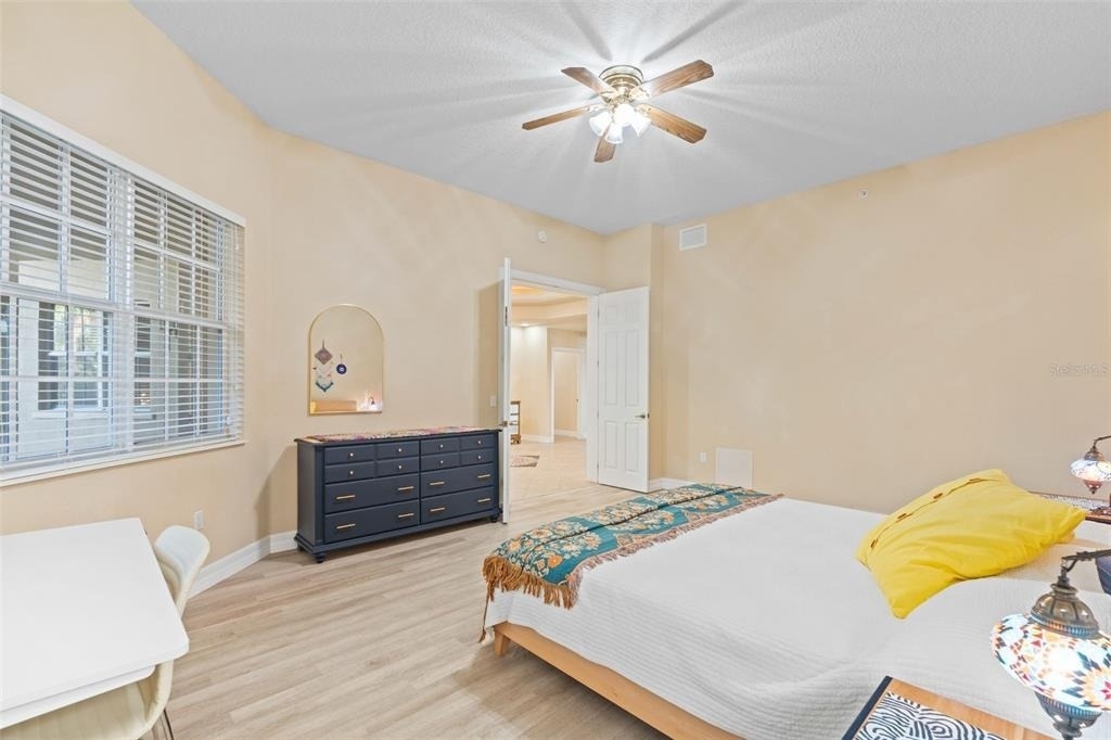 6100 Jessie Harbor Drive - Photo 5