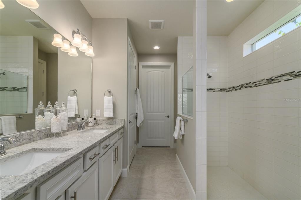 12203 Seabrook Avenue - Photo 16