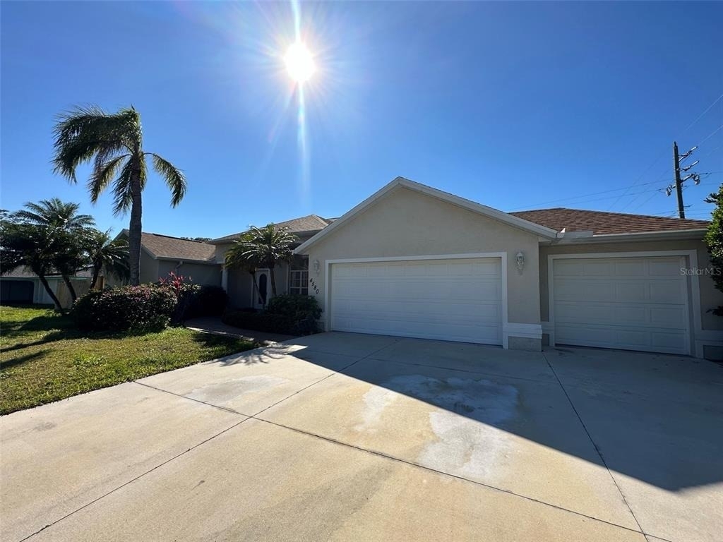 4580 Crystal Road - Photo 0