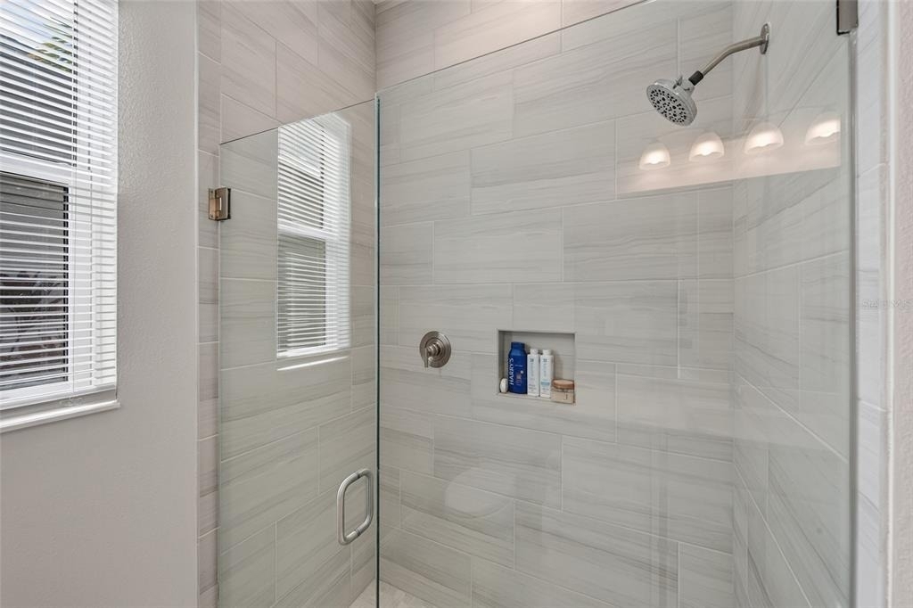 5504 Title Row Drive - Photo 18