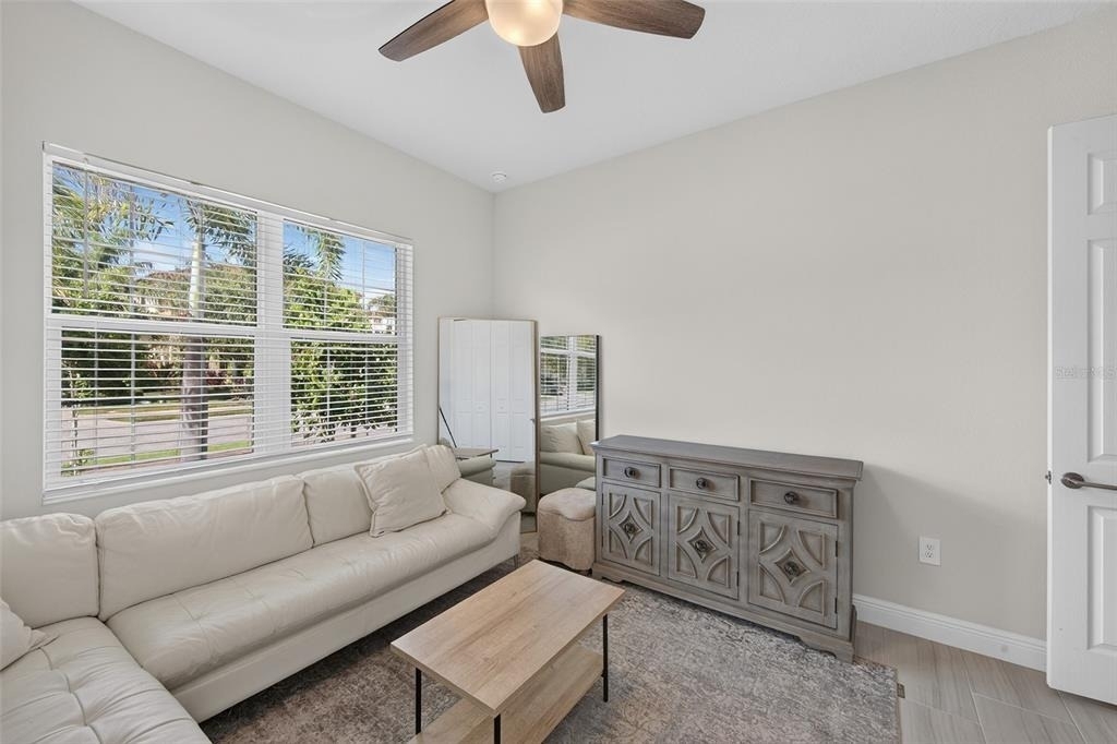 5504 Title Row Drive - Photo 16