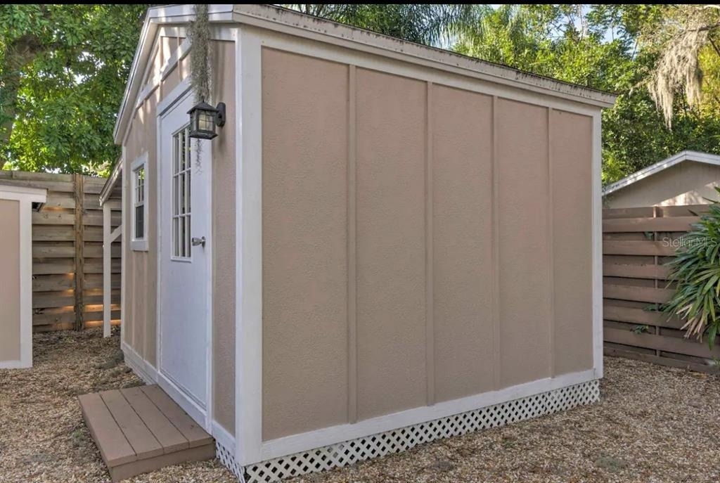 1832 Worrington Street - Photo 16