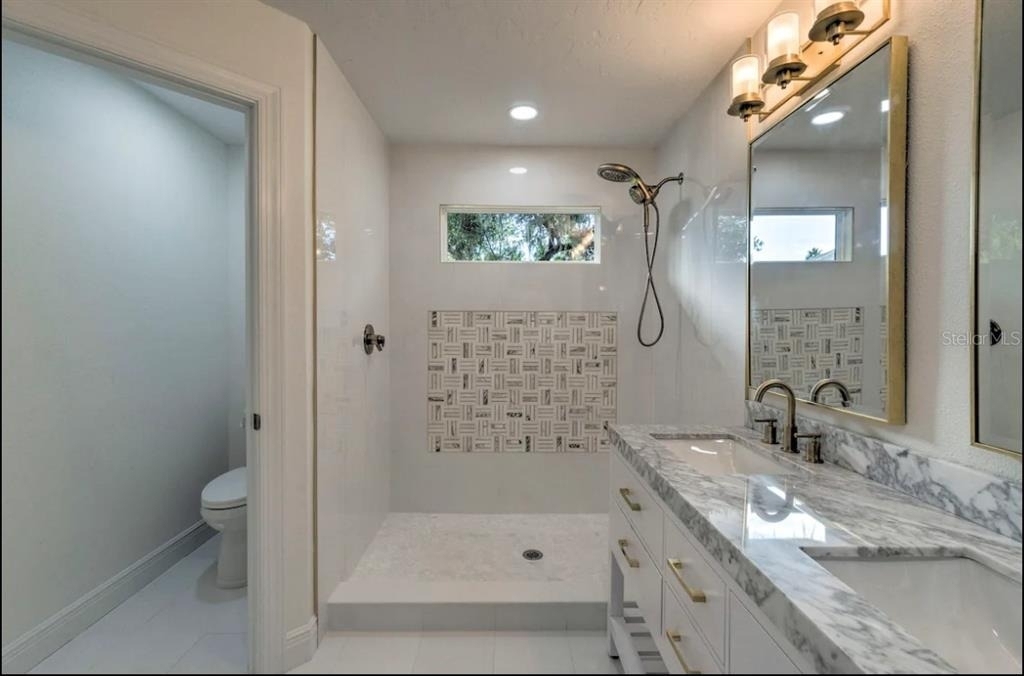 1832 Worrington Street - Photo 7
