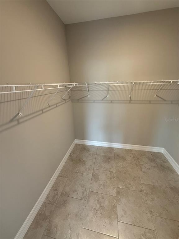 2307 Zuyder Terrace - Photo 10