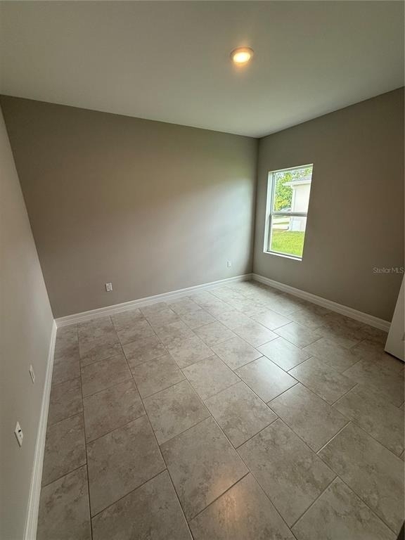 2307 Zuyder Terrace - Photo 12