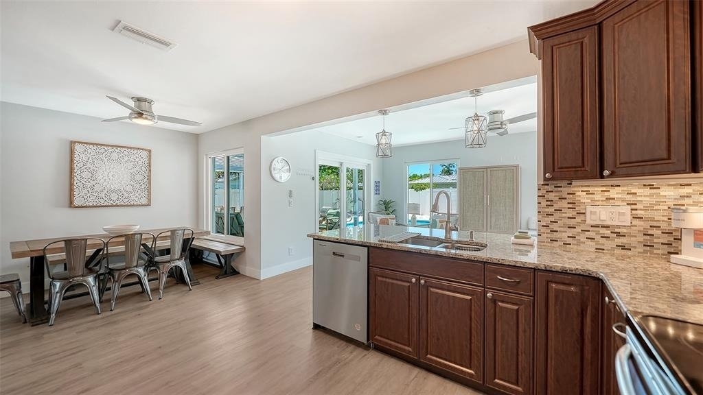 1302 Mango Avenue - Photo 16