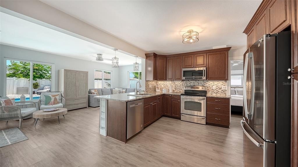 1302 Mango Avenue - Photo 13