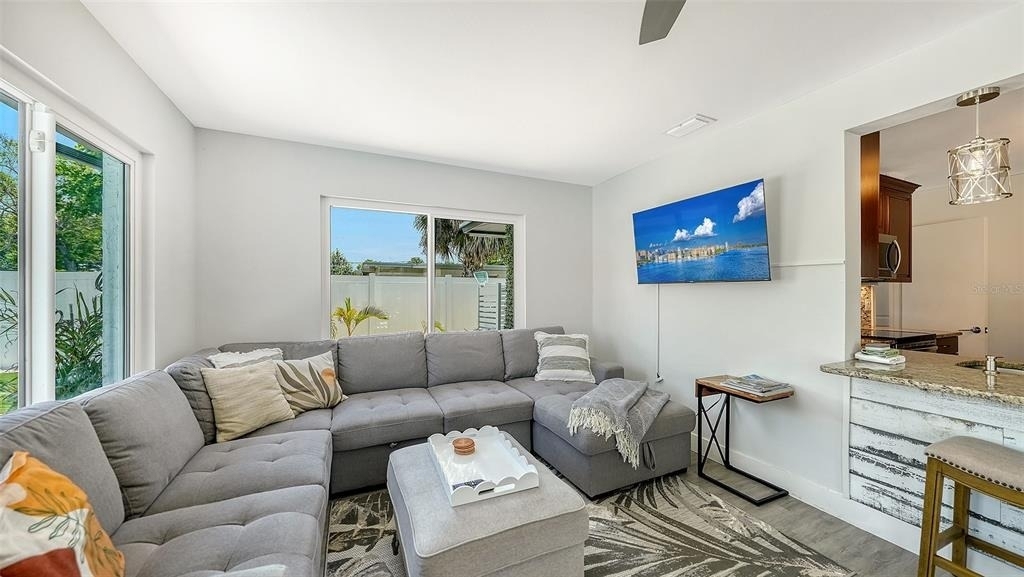 1302 Mango Avenue - Photo 19