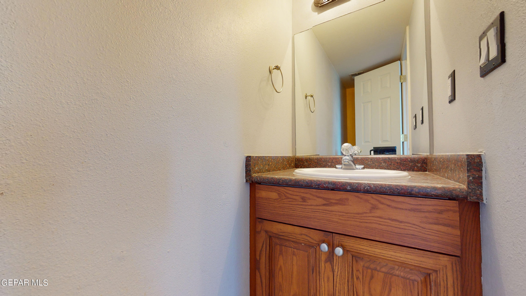 6256 Escondido Drive - Photo 11