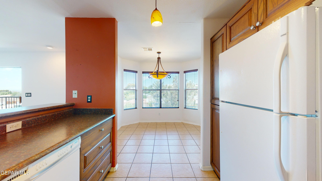 6256 Escondido Drive - Photo 9