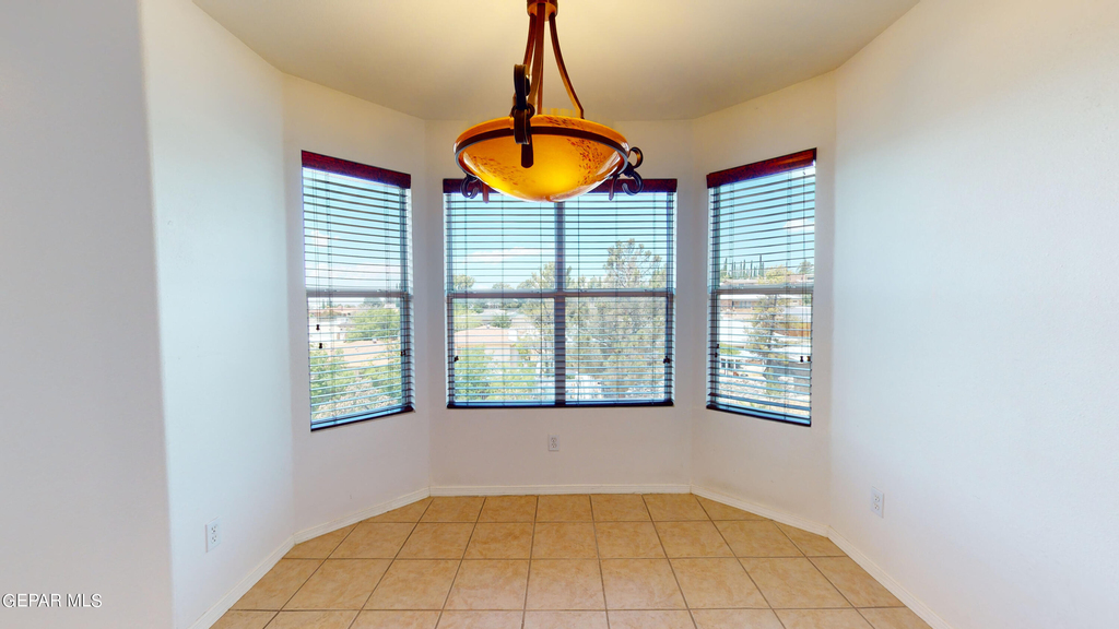 6256 Escondido Drive - Photo 10