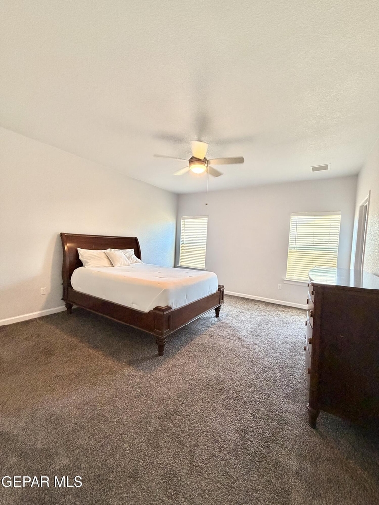 837 Magnolia Park Street - Photo 11