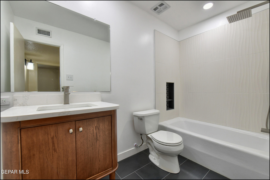 4800 N Stanton Street - Photo 43