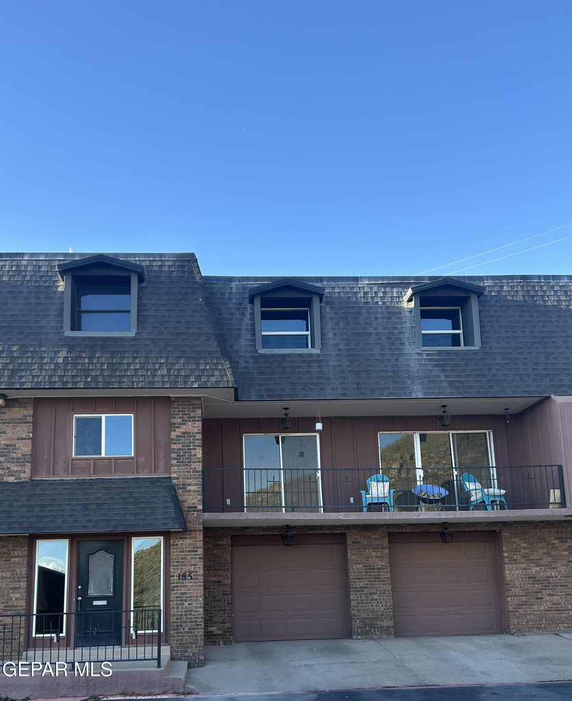 4800 N Stanton Street - Photo 1