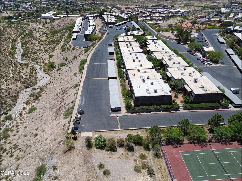 4800 N Stanton Street - Photo 68
