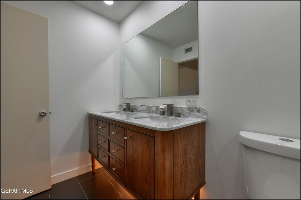 4800 N Stanton Street - Photo 39