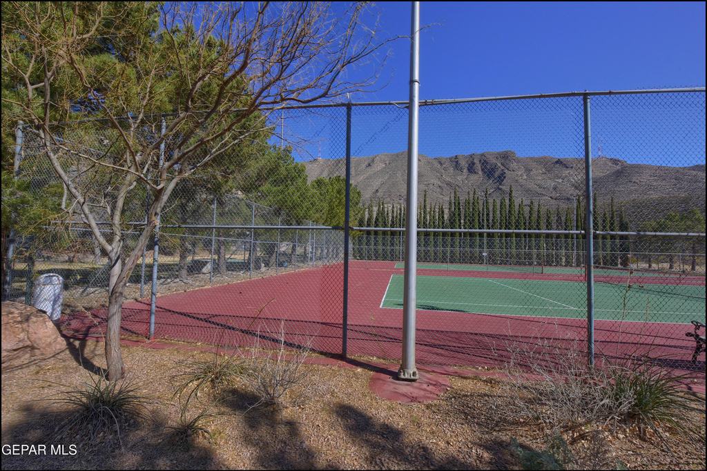 4800 N Stanton Street - Photo 10
