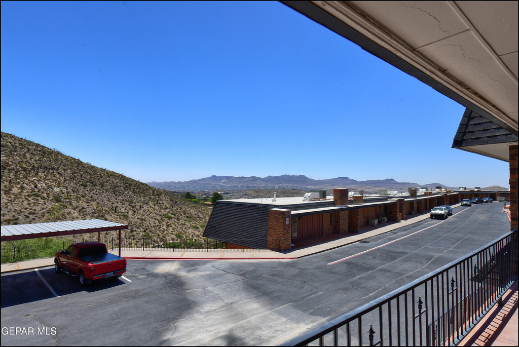 4800 N Stanton Street - Photo 49
