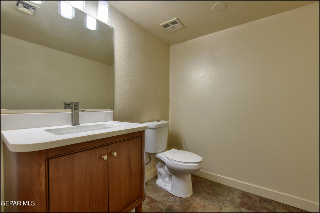 4800 N Stanton Street - Photo 34