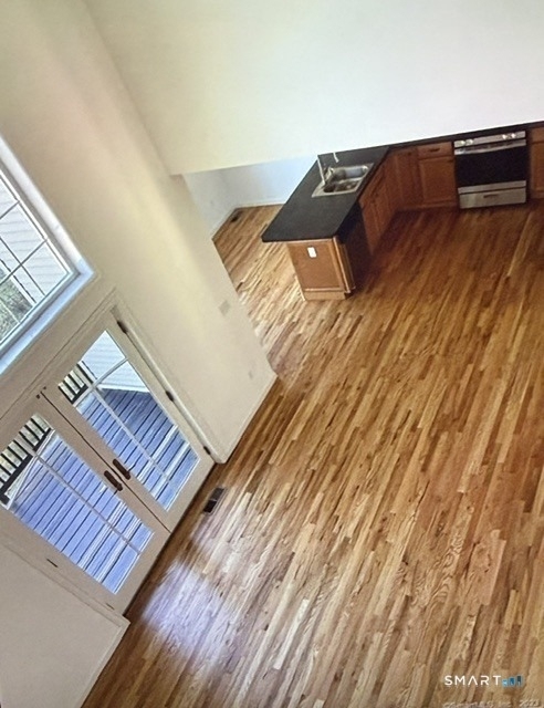 40 Corinthian Avenue - Photo 7