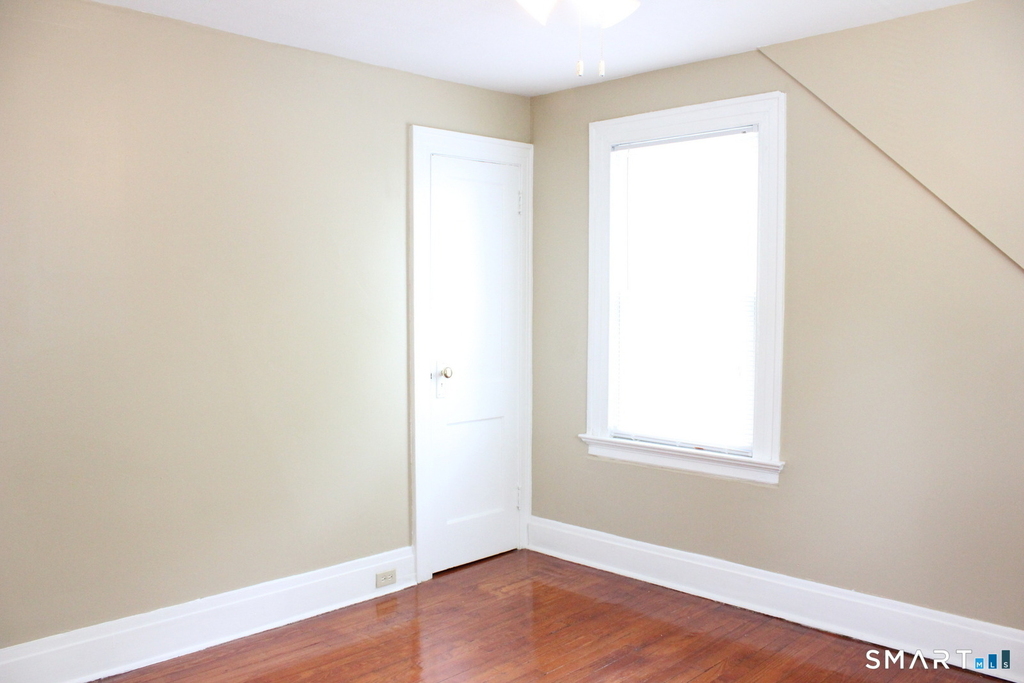 28 Cottage Street - Photo 7