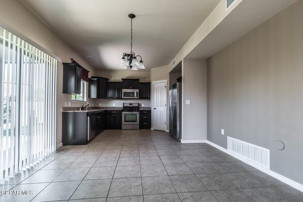 309 Calle Asti Street - Photo 10