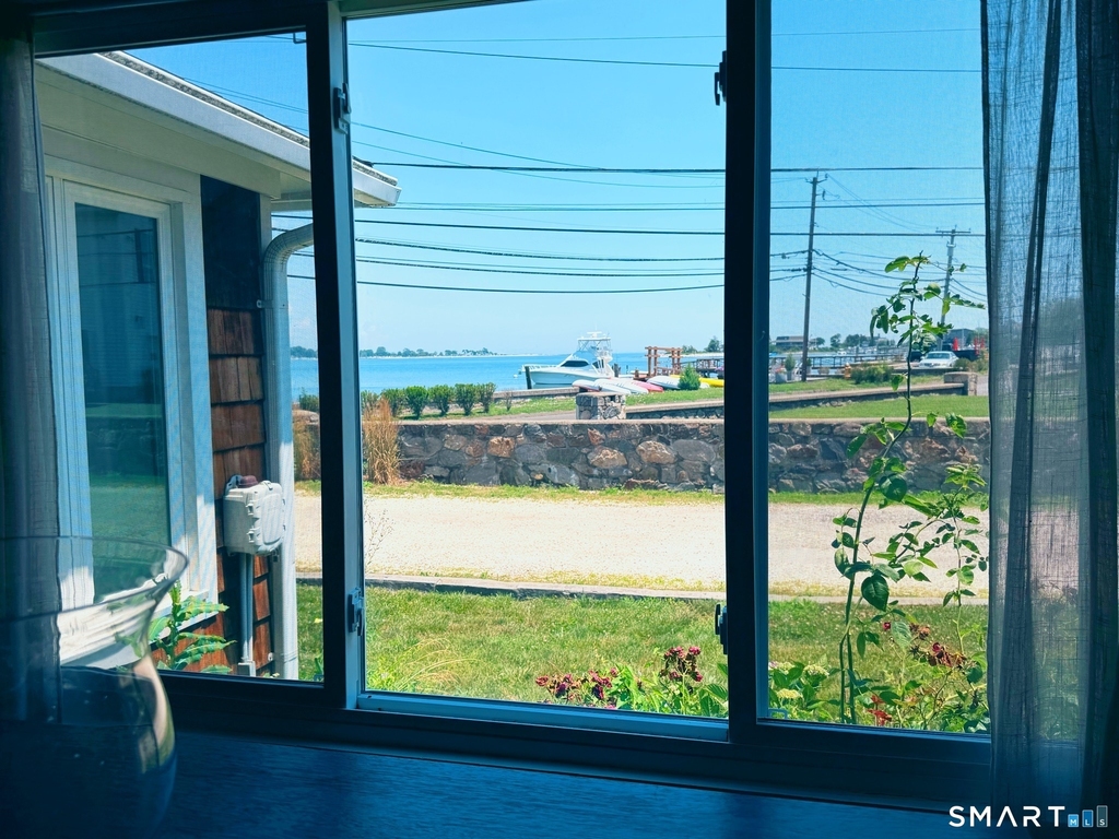 2 Scofield Place - Photo 32