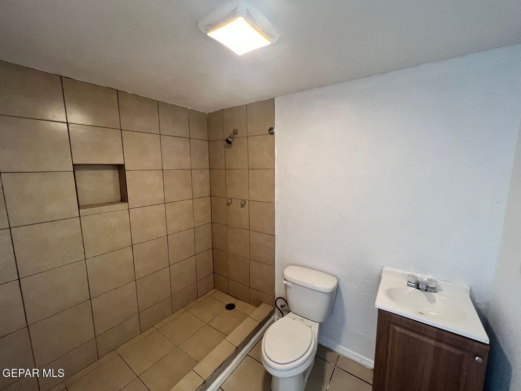 14831 Allemands Avenue - Photo 6