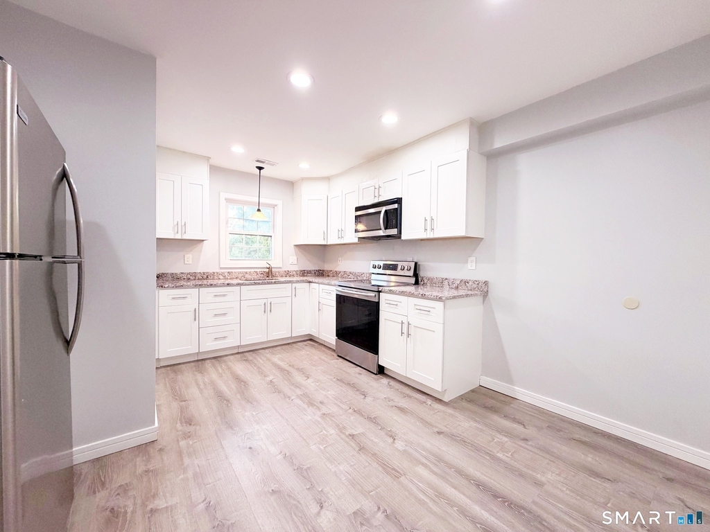 310 Alden Avenue - Photo 10