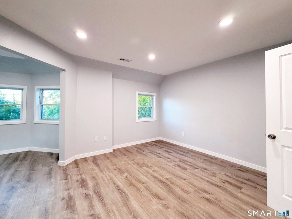310 Alden Avenue - Photo 18