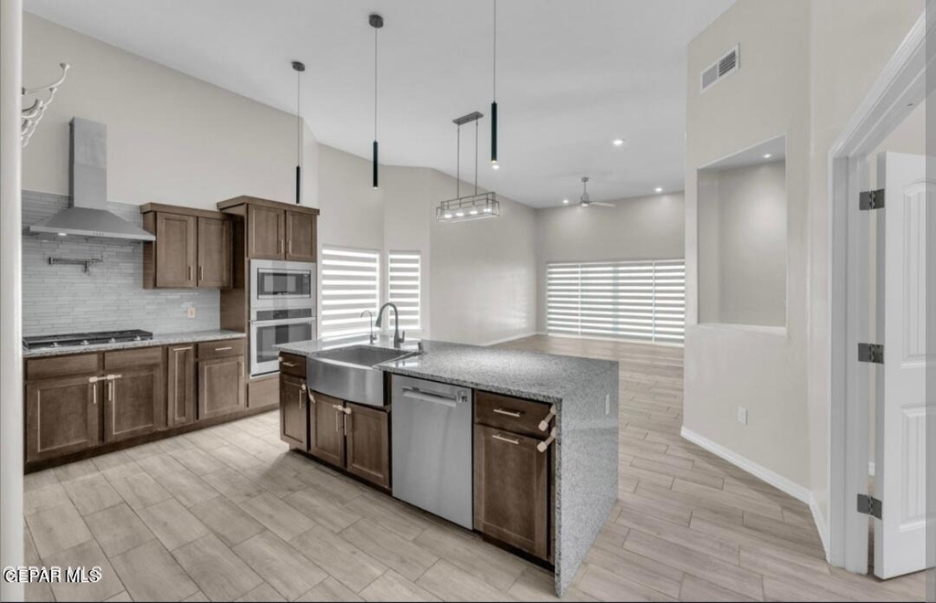 13729 Lago Vista Avenue - Photo 15
